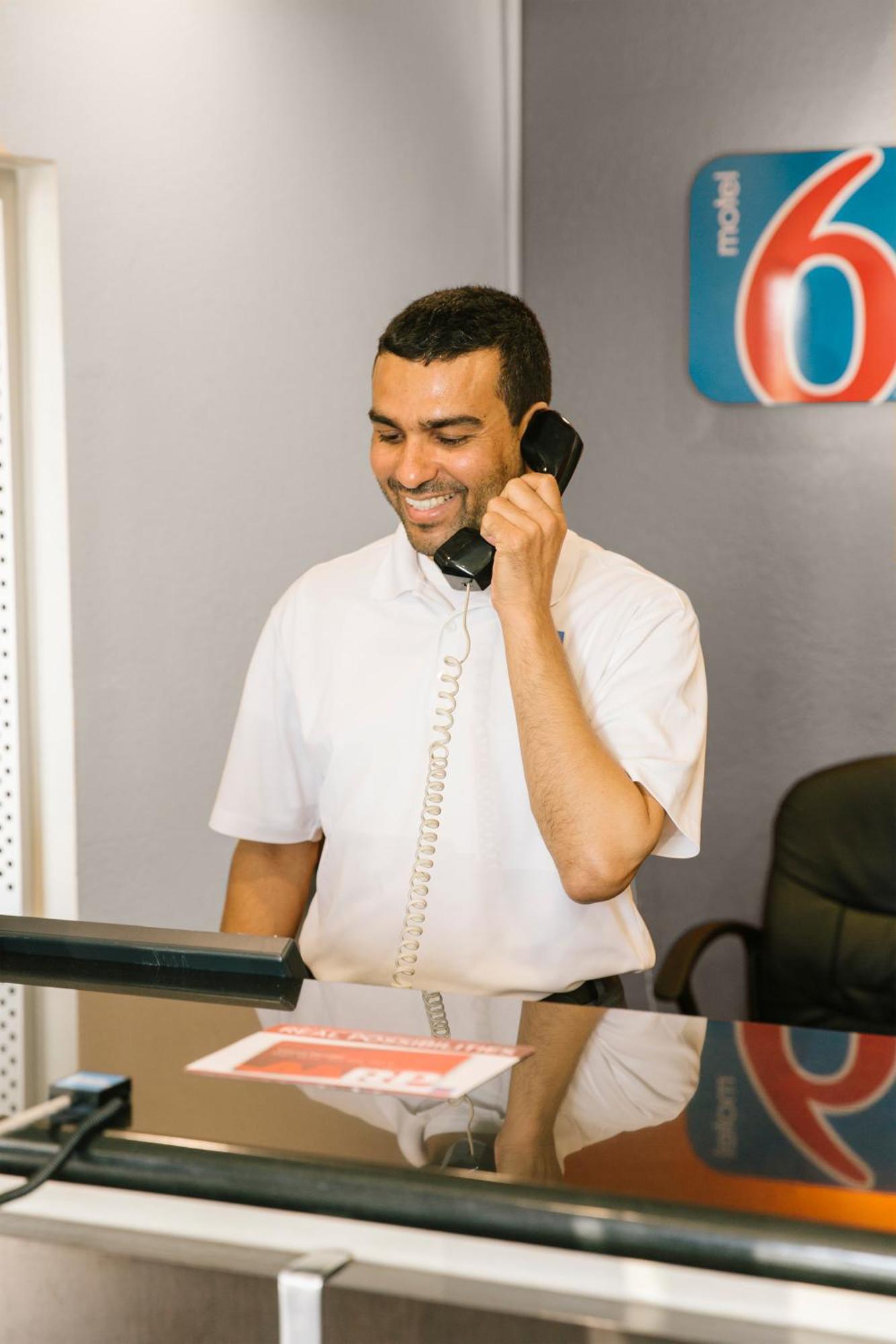 Motel 6-Greenville, Sc - I-85 Near Downtown מראה חיצוני תמונה