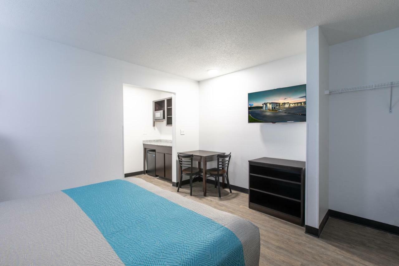 Motel 6-Greenville, Sc - I-85 Near Downtown מראה חיצוני תמונה