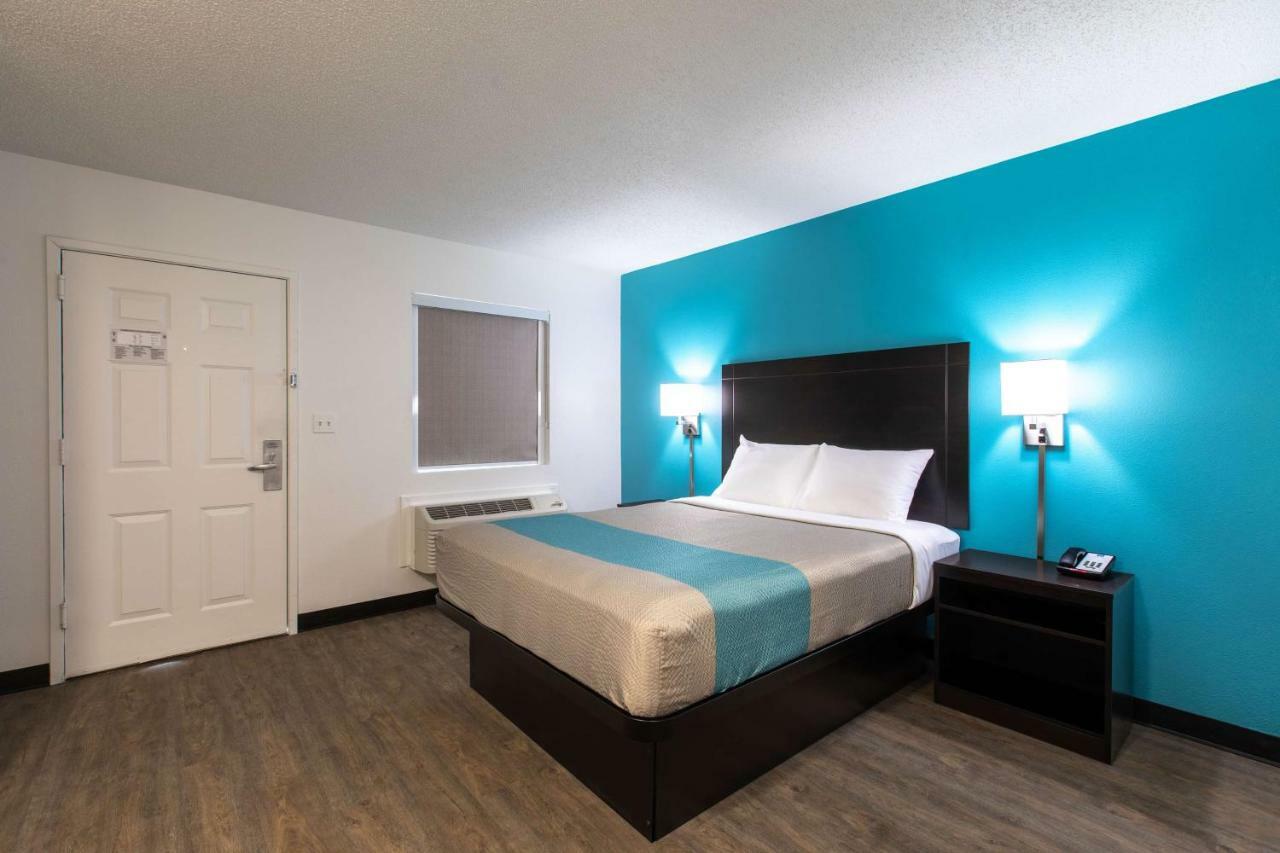 Motel 6-Greenville, Sc - I-85 Near Downtown מראה חיצוני תמונה